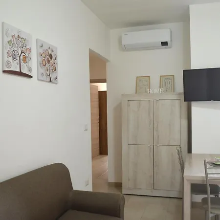 Dama Bianca בית הארחה אלגהרו